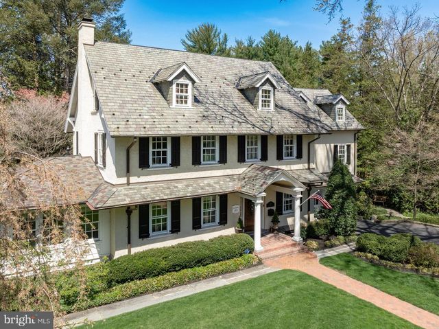 201 E OAK AVE, Moorestown, NJ 08057