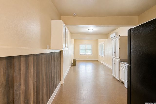 1319 Leal A, San Antonio, TX 78207