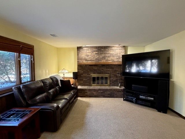 1110 Rushwood Avenue, Shorewood, IL 60404