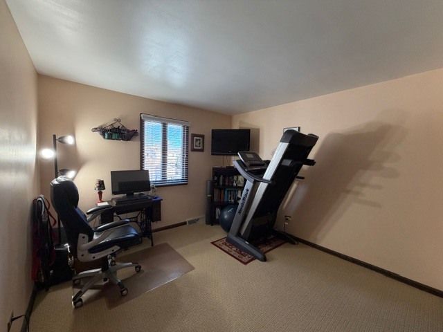 1110 Rushwood Avenue, Shorewood, IL 60404