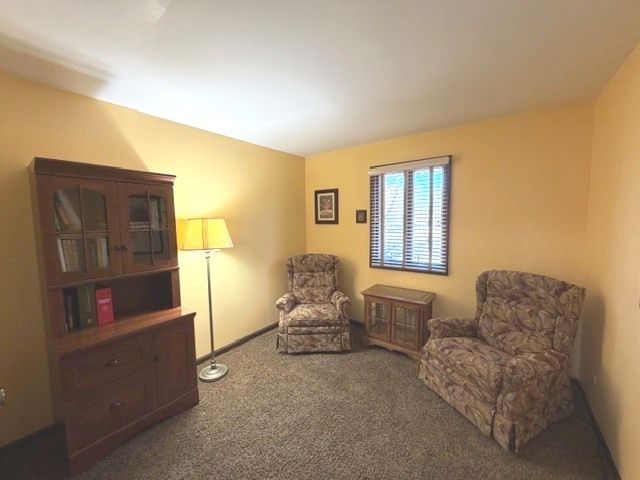 1110 Rushwood Avenue, Shorewood, IL 60404