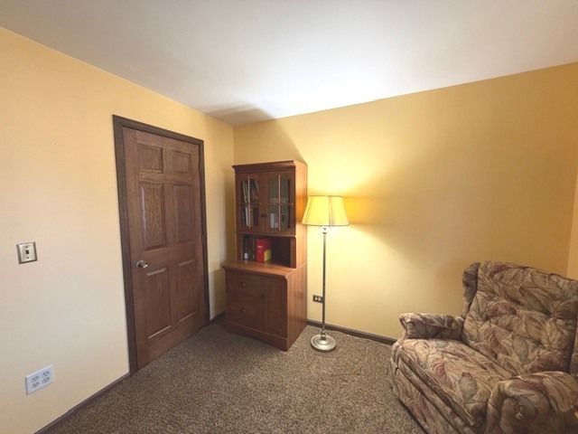 1110 Rushwood Avenue, Shorewood, IL 60404