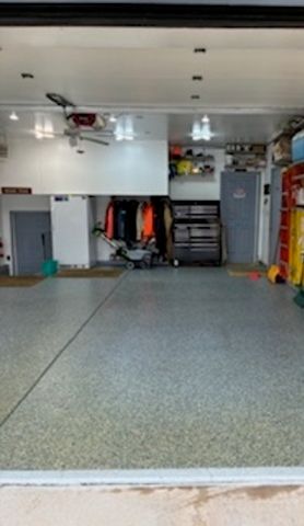 1110 Rushwood Avenue, Shorewood, IL 60404