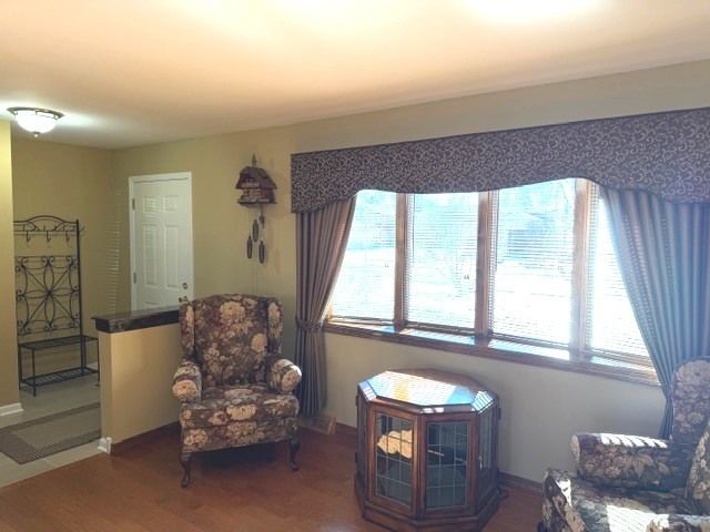 1110 Rushwood Avenue, Shorewood, IL 60404