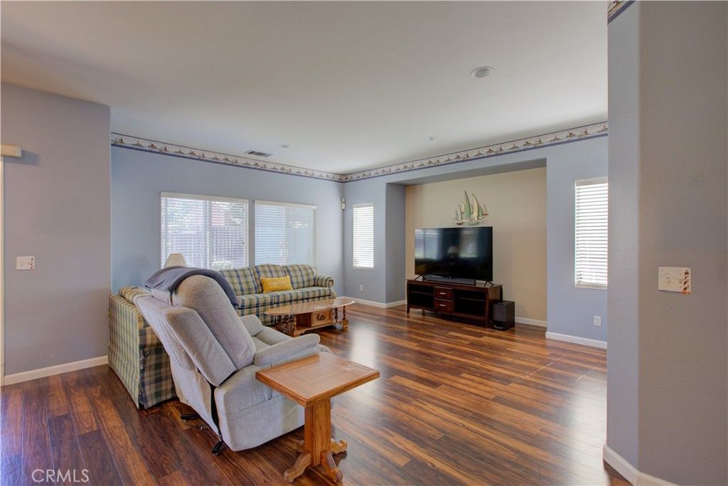 Image 11 of property listing at 1813 Woodland Hills Drive, Atwater, CA 95301