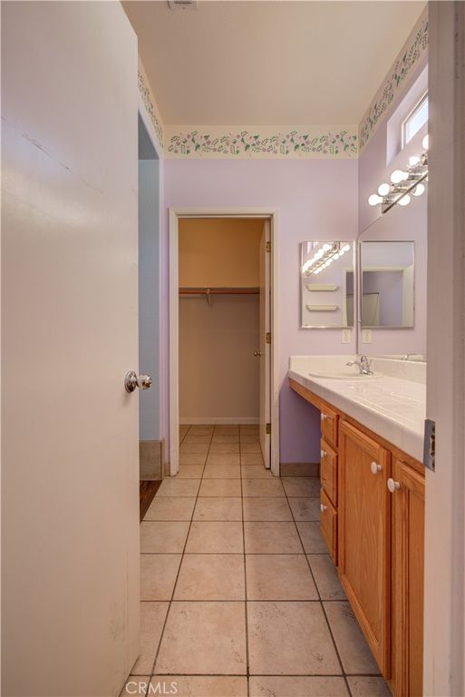 Image 40 of property listing at 1813 Woodland Hills Drive, Atwater, CA 95301