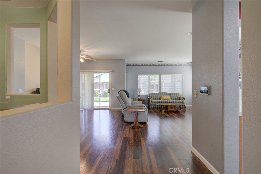 Image 7 of property listing at 1813 Woodland Hills Drive, Atwater, CA 95301