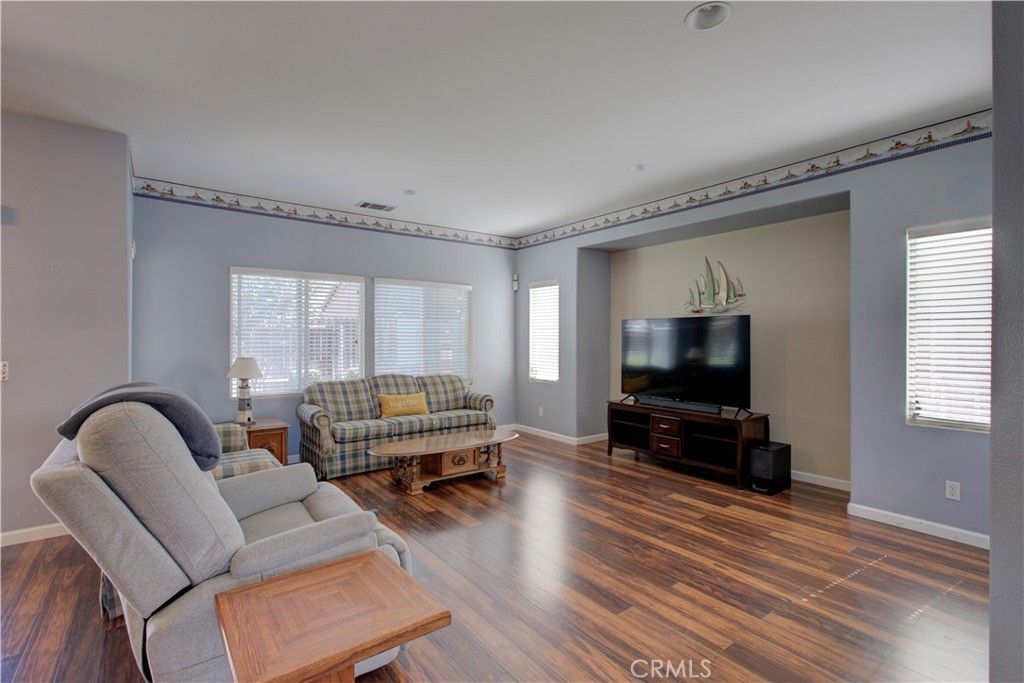 Image 8 of property listing at 1813 Woodland Hills Drive, Atwater, CA 95301