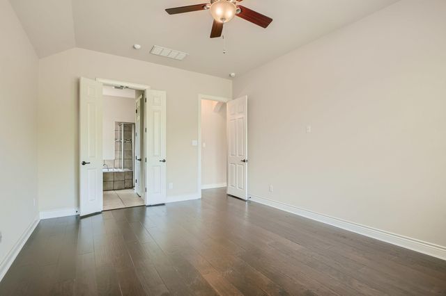 400 Entrada WAY, Round Rock, TX 78681