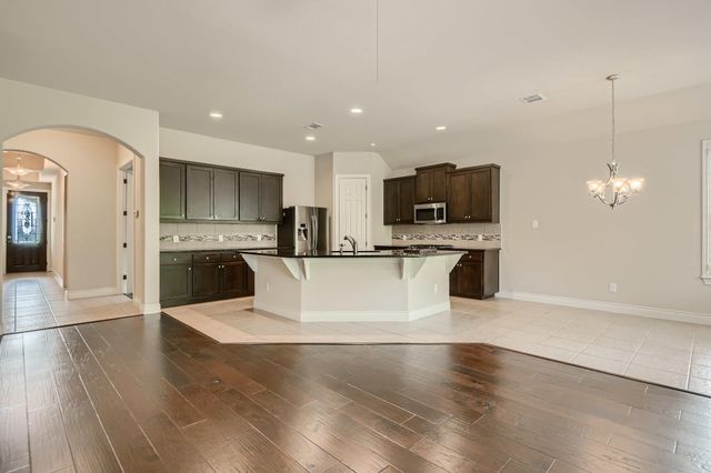 400 Entrada WAY, Round Rock, TX 78681