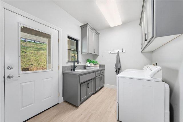 6990 Chili Hill Rd, Newcastle, CA 95658