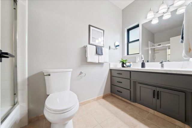 6990 Chili Hill Rd, Newcastle, CA 95658