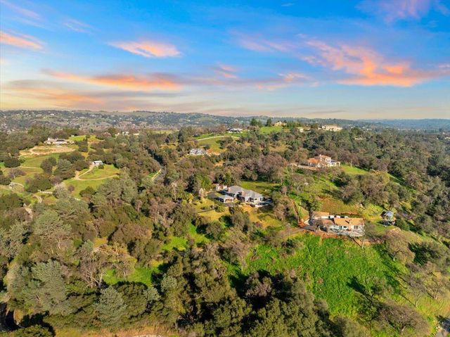 6990 Chili Hill Rd, Newcastle, CA 95658