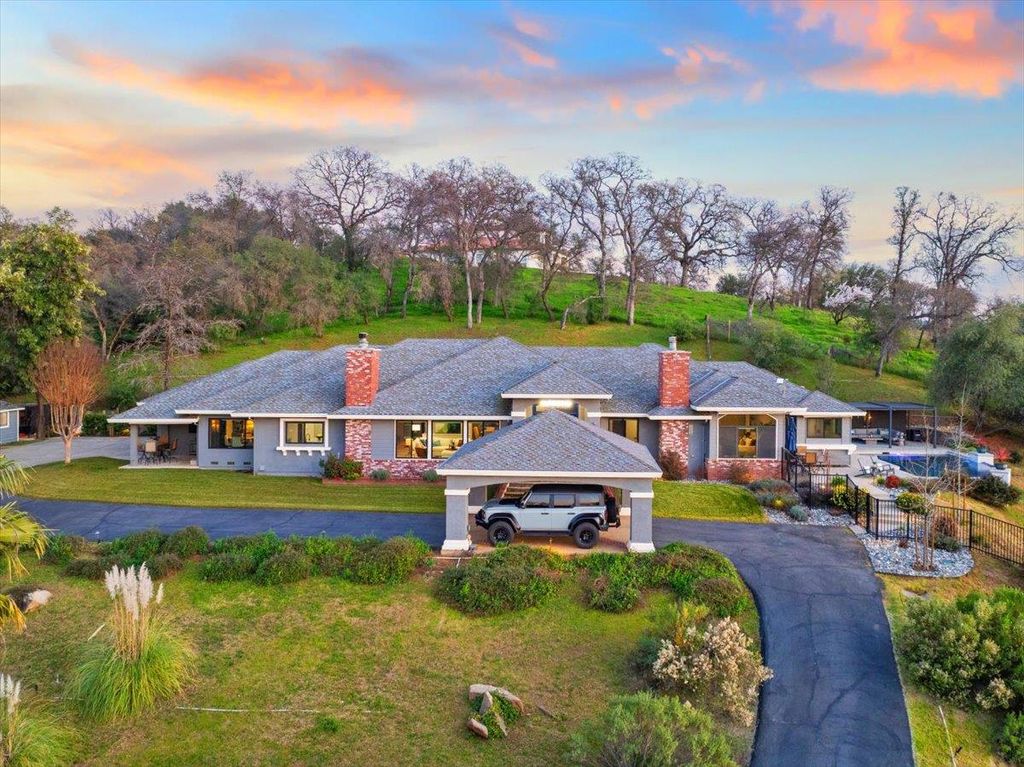 6990 Chili Hill Rd, Newcastle, CA 95658