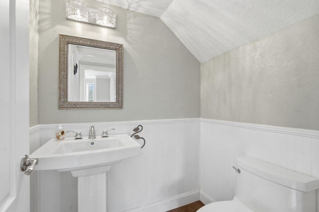 207 Woodsmuir Court, Palm Beach Gardens, FL 33418