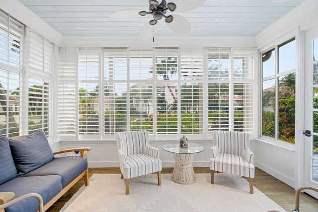 207 Woodsmuir Court, Palm Beach Gardens, FL 33418