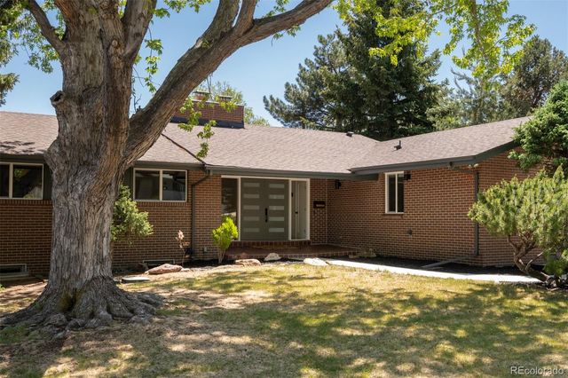 936 S Cole Drive, Lakewood, CO 80228