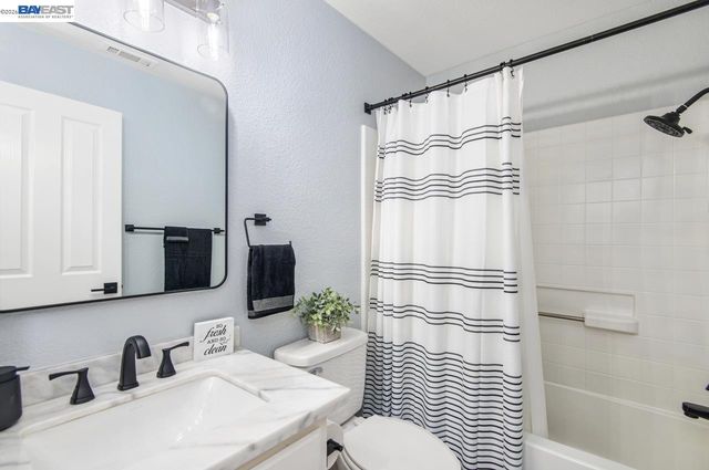 4181 Georgis Pl, Pleasanton, CA 94588