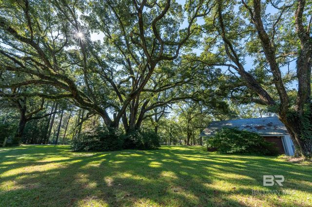 45533 Chalet Drive, Bay Minette, AL 36507