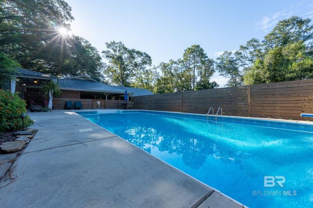 45533 Chalet Drive, Bay Minette, AL 36507