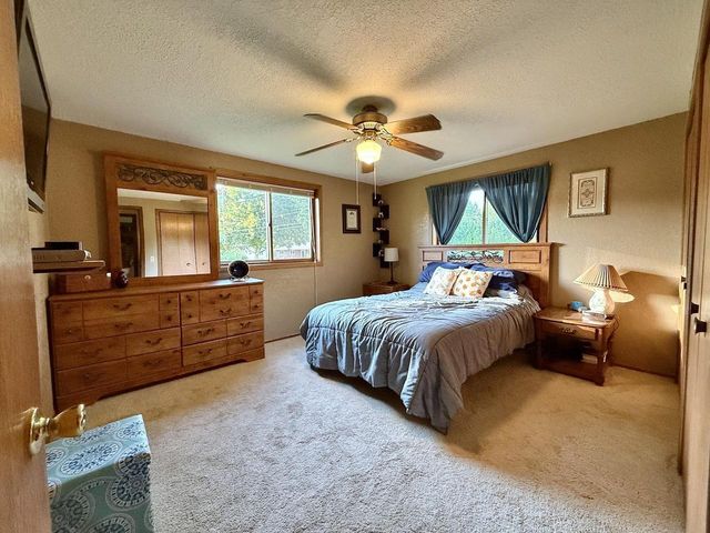2829 SHELDON DRIVE, Oshkosh, WI 54942