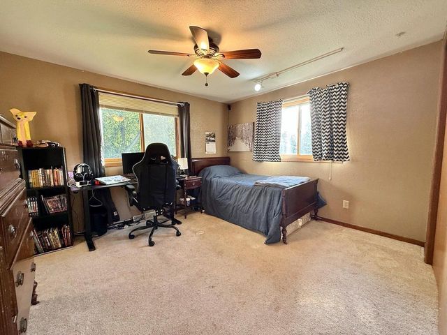 2829 SHELDON DRIVE, Oshkosh, WI 54942