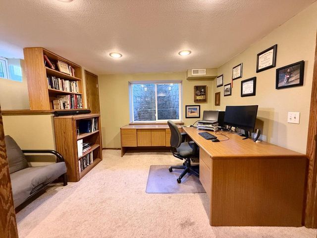 2829 SHELDON DRIVE, Oshkosh, WI 54942