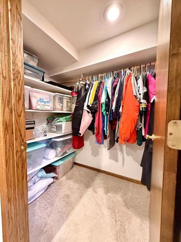 2829 SHELDON DRIVE, Oshkosh, WI 54942