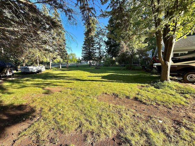 2829 SHELDON DRIVE, Oshkosh, WI 54942