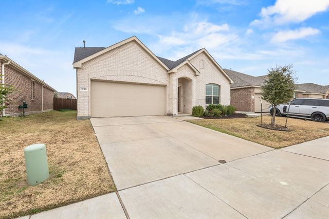 1733 Lake Grove Drive, Little Elm, TX 75068