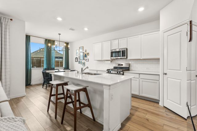 1733 Lake Grove Drive, Little Elm, TX 75068