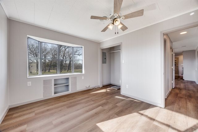 226 Glen Meadows Drive, Bonham, TX 75418