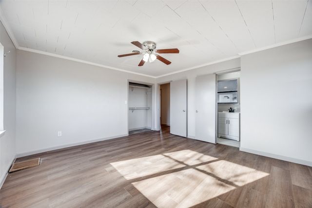 226 Glen Meadows Drive, Bonham, TX 75418