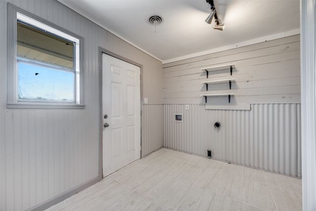 226 Glen Meadows Drive, Bonham, TX 75418