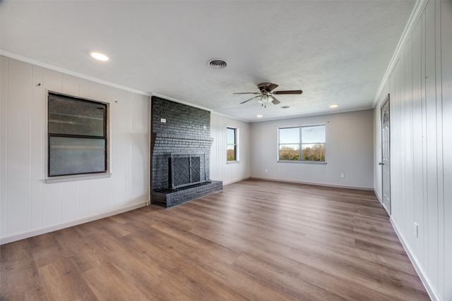 226 Glen Meadows Drive, Bonham, TX 75418