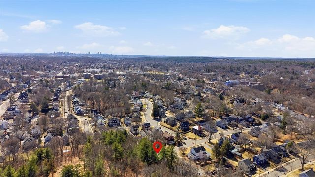 38 Morgan Avenue, Wakefield, MA 01880