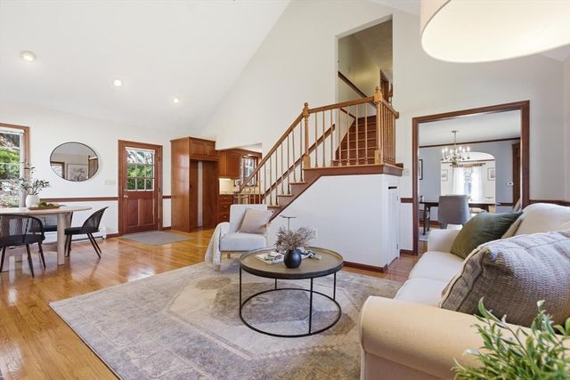 38 Morgan Avenue, Wakefield, MA 01880