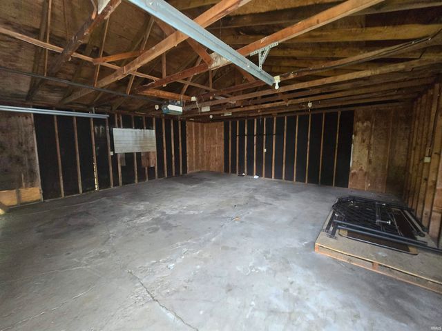 2823 Trentman Avenue, Fort Wayne, IN 46806