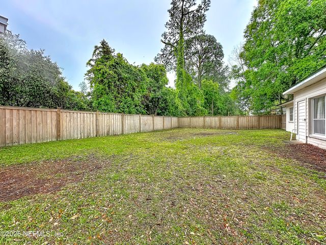 5553 SALERNO Road, Jacksonville, FL 32244