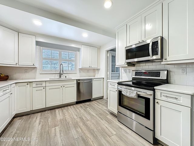 5553 SALERNO Road, Jacksonville, FL 32244