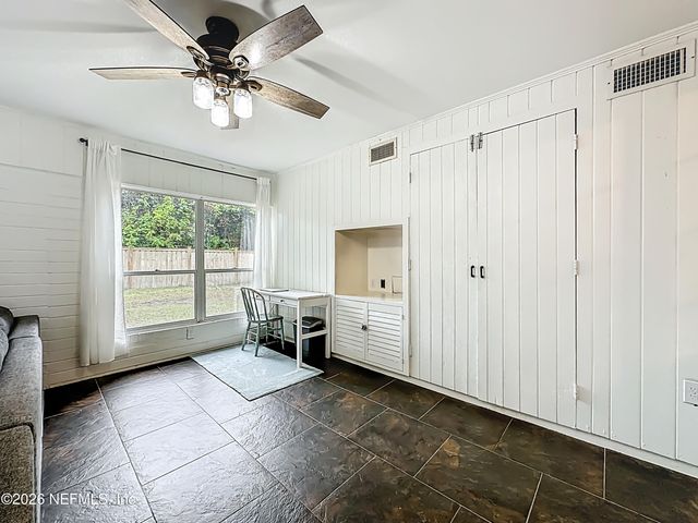 5553 SALERNO Road, Jacksonville, FL 32244