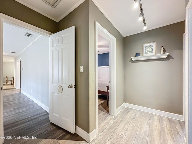 5553 SALERNO Road, Jacksonville, FL 32244