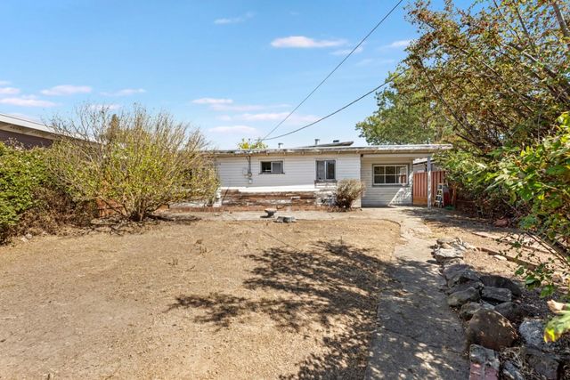972 Norton Street, San Mateo, CA 94401