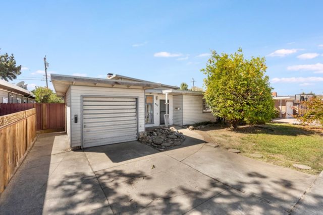 972 Norton Street, San Mateo, CA 94401