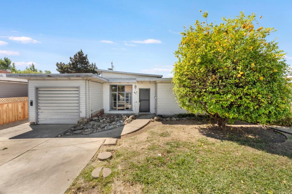 972 Norton Street, San Mateo, CA 94401