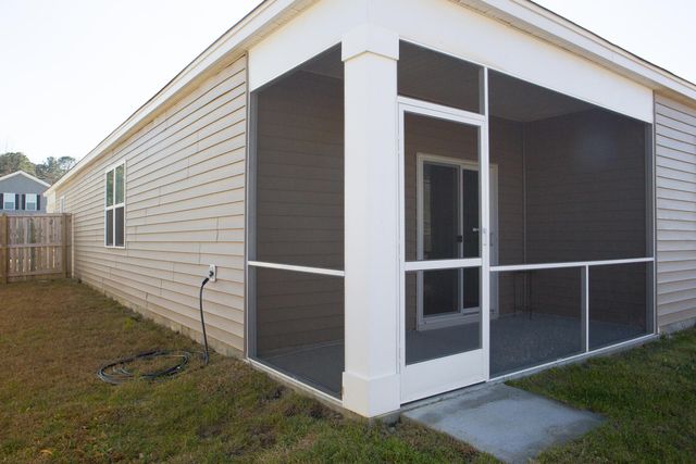 212 N Light Way, Summerville, SC 29486