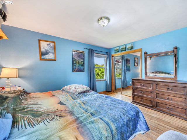 35302 LYNGSTAD HEIGHTS Ln, Astoria, OR 97103
