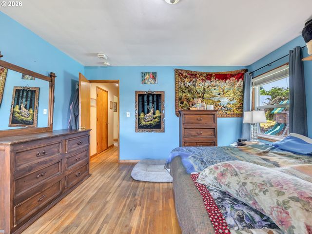 35302 LYNGSTAD HEIGHTS Ln, Astoria, OR 97103