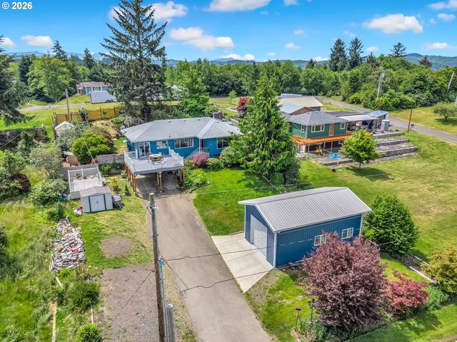 35302 LYNGSTAD HEIGHTS Ln, Astoria, OR 97103