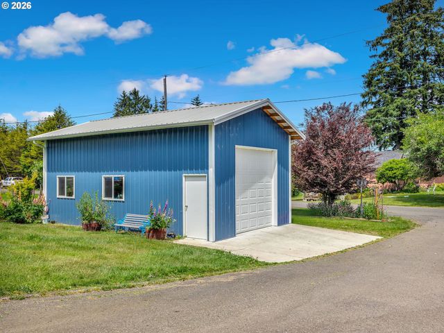 35302 LYNGSTAD HEIGHTS Ln, Astoria, OR 97103